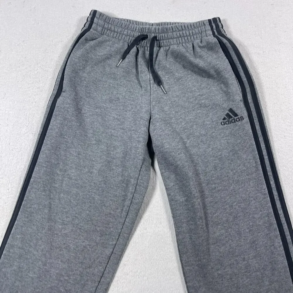 Adidas Sweatpants Men Small Gray Fleece Lined Straight Leg 3-Stripes Logo Athlet